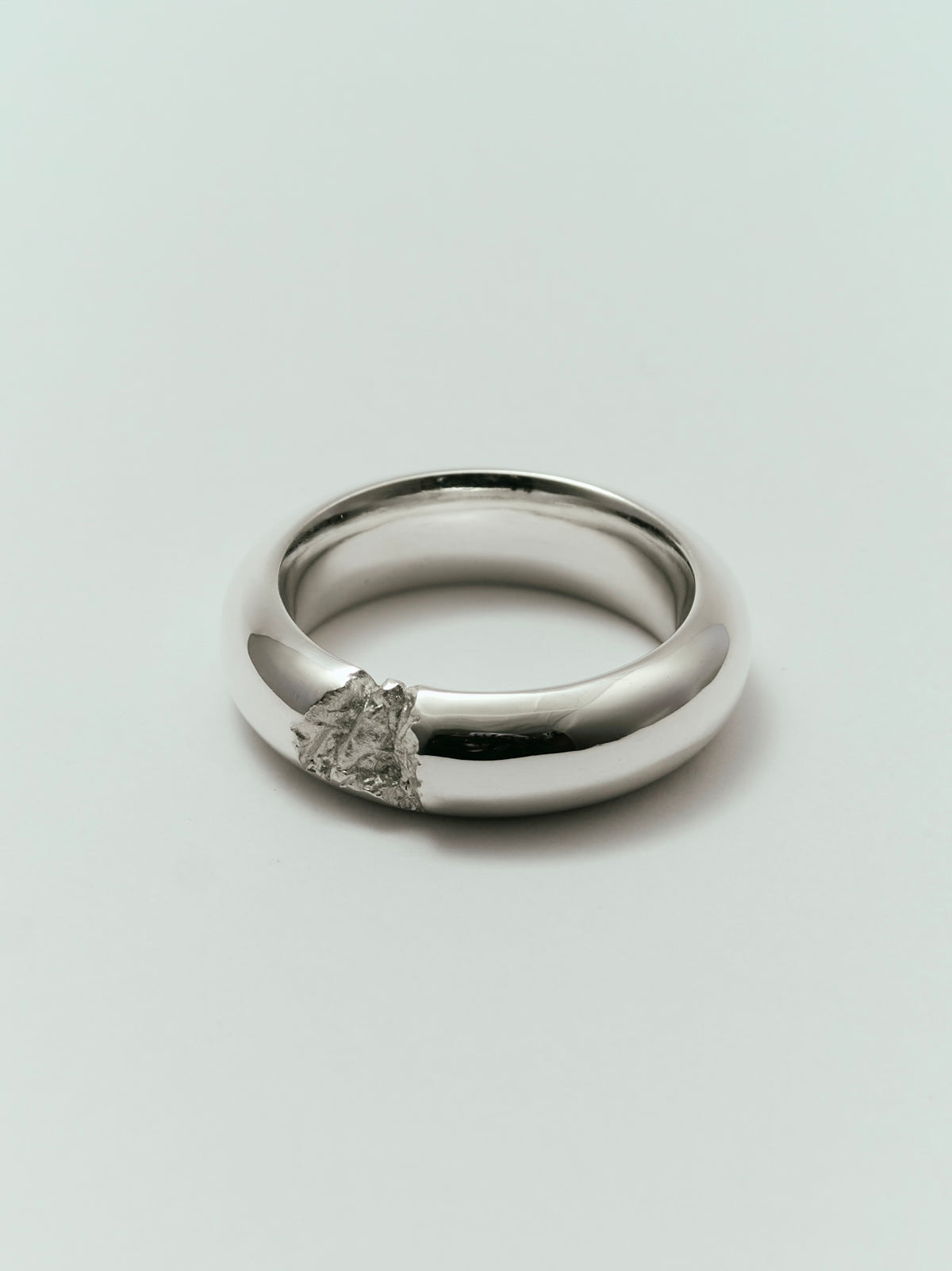 STRATA Ring 02