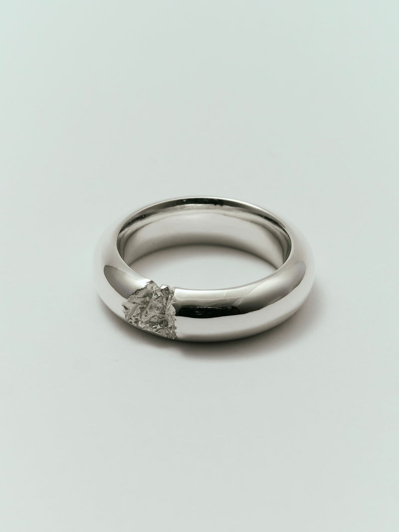 STRATA Ring 02