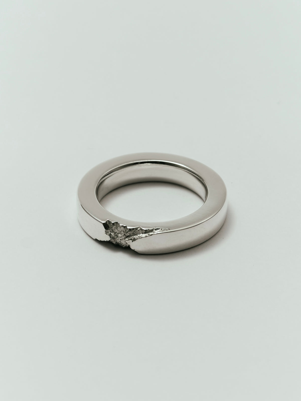 STRATA Ring 05