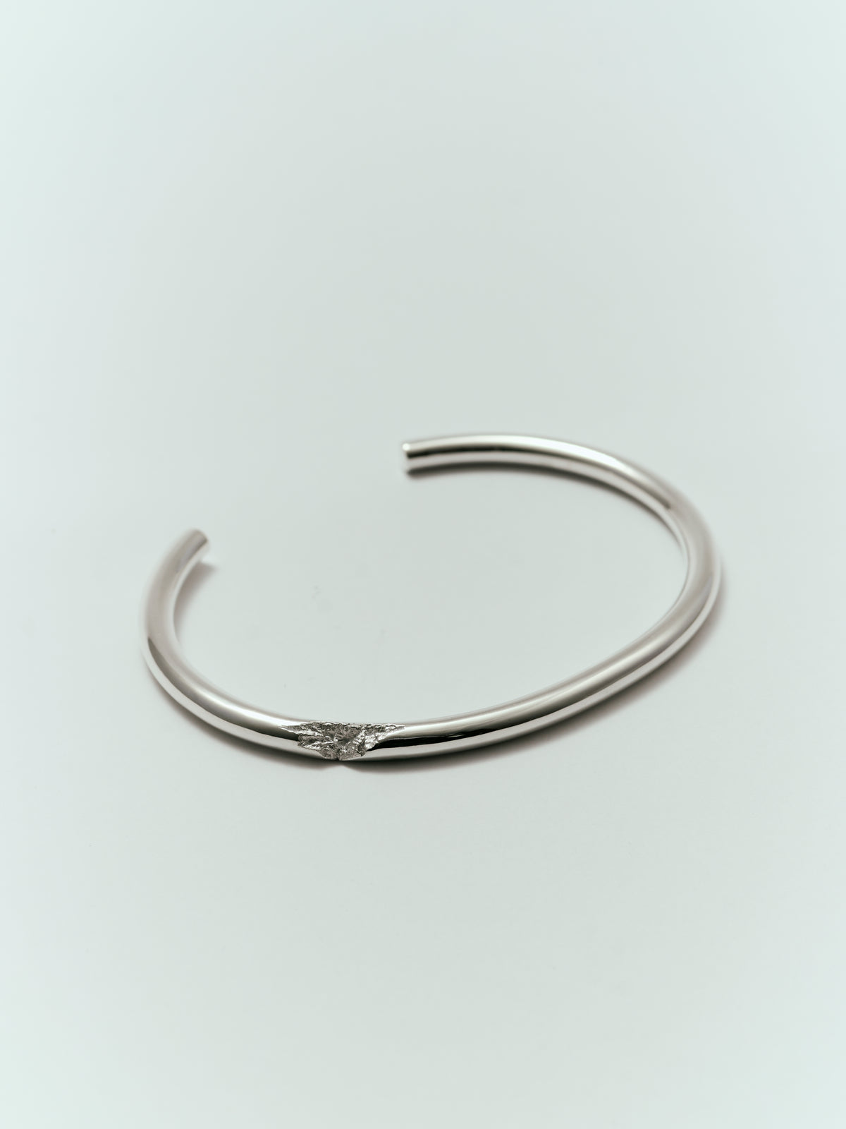 STRATA Bangle 01