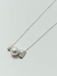 STRATA Necklace 03