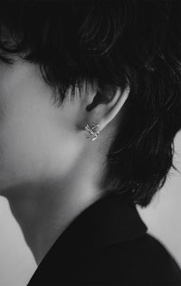 KNOT Earrings 01