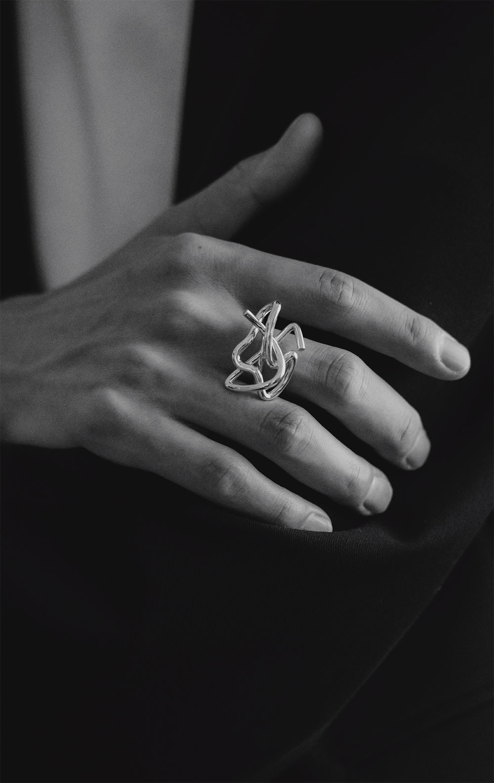 KNOT Ring 01
